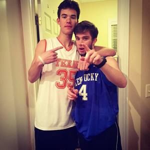 Meet your Posher, Seth